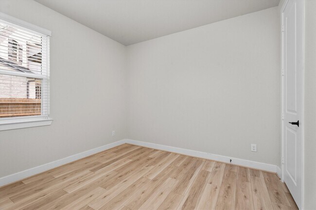 Building Photo - 24126 Orchard Oriole Ct
