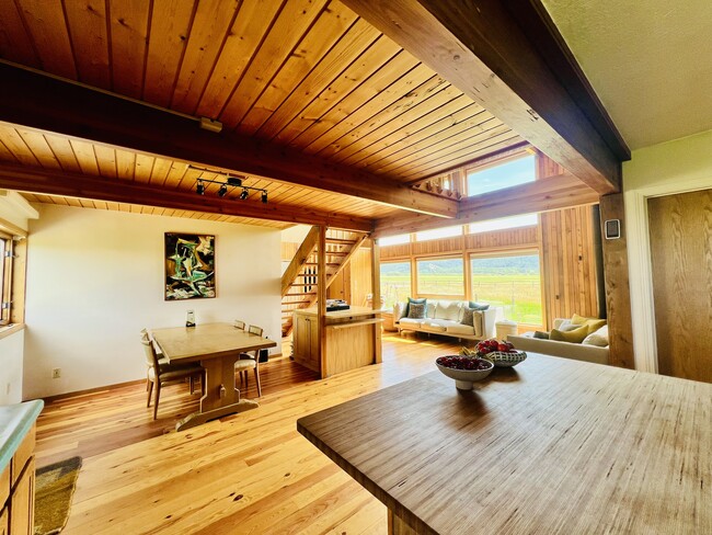 Building Photo - 1712 W 9500 S
