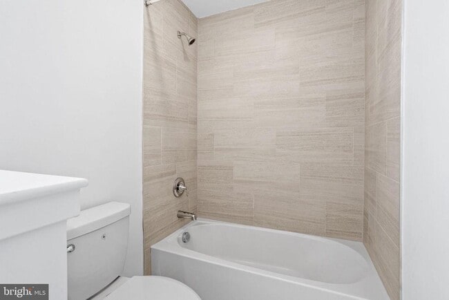 Building Photo - 137 ADA Hightower Ave