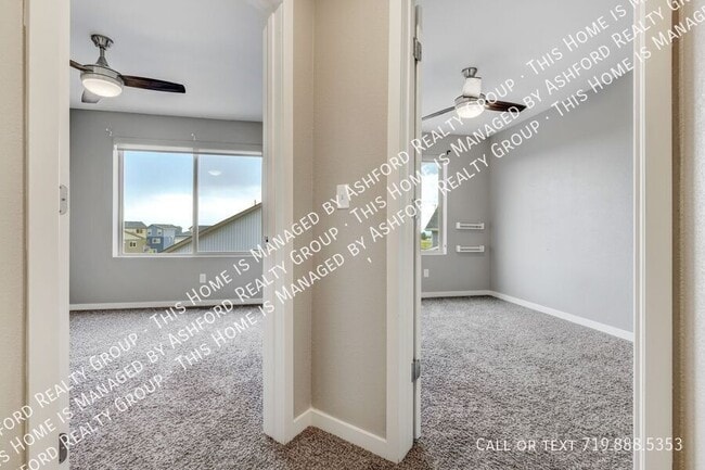 Building Photo - 6544 John Muir Trl