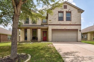 Building Photo - 4 bed Kensington Trail Subdivision