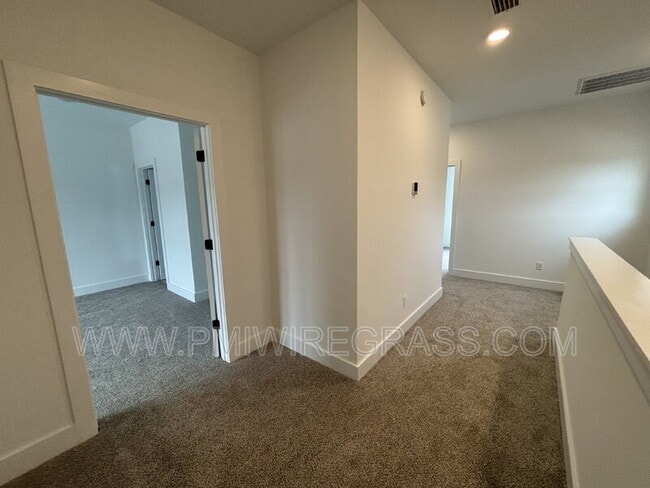 Building Photo - 106 Jennie Dr