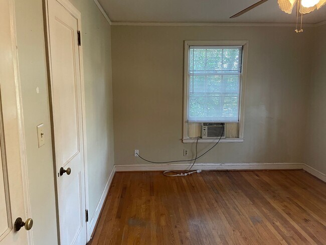 Building Photo - 108 Calhoun Rd