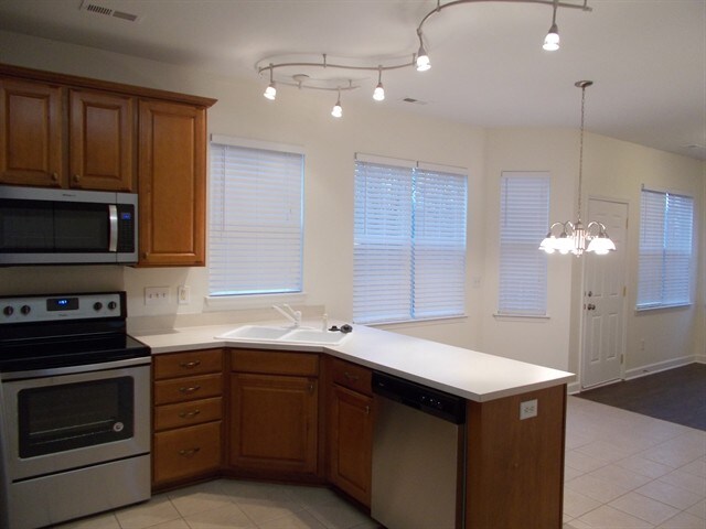 Photo - 4211 Kiser Woods Dr SW