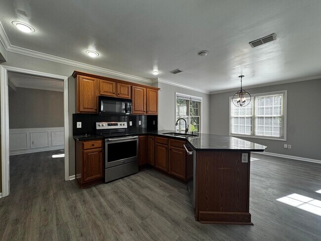 Building Photo - 2224 Wilmington Ln