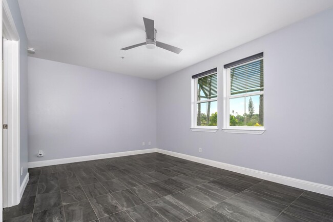 Building Photo - Pet Friendly, 3/2.5 Groundfloor Condo with...