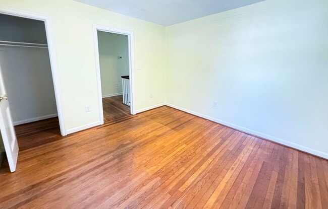 Building Photo - Beautiful 3BR/1.5BA Home in Newport News, VA - Move-in Ready!