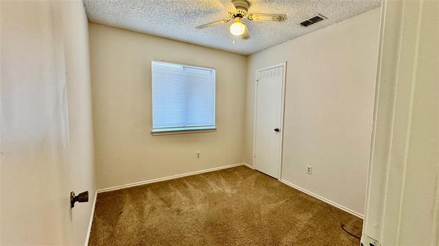 Building Photo - 107 Glade Shadow Dr