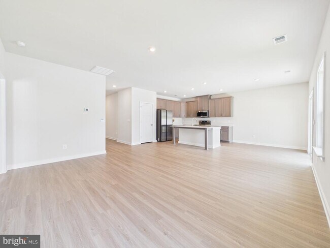 Building Photo - 362 Baker Dr