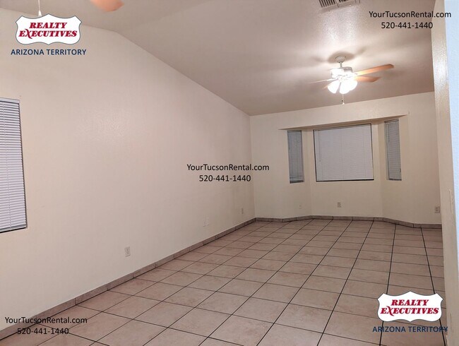 Building Photo - Coming Soon! 3/1 with AC and a garage in M...