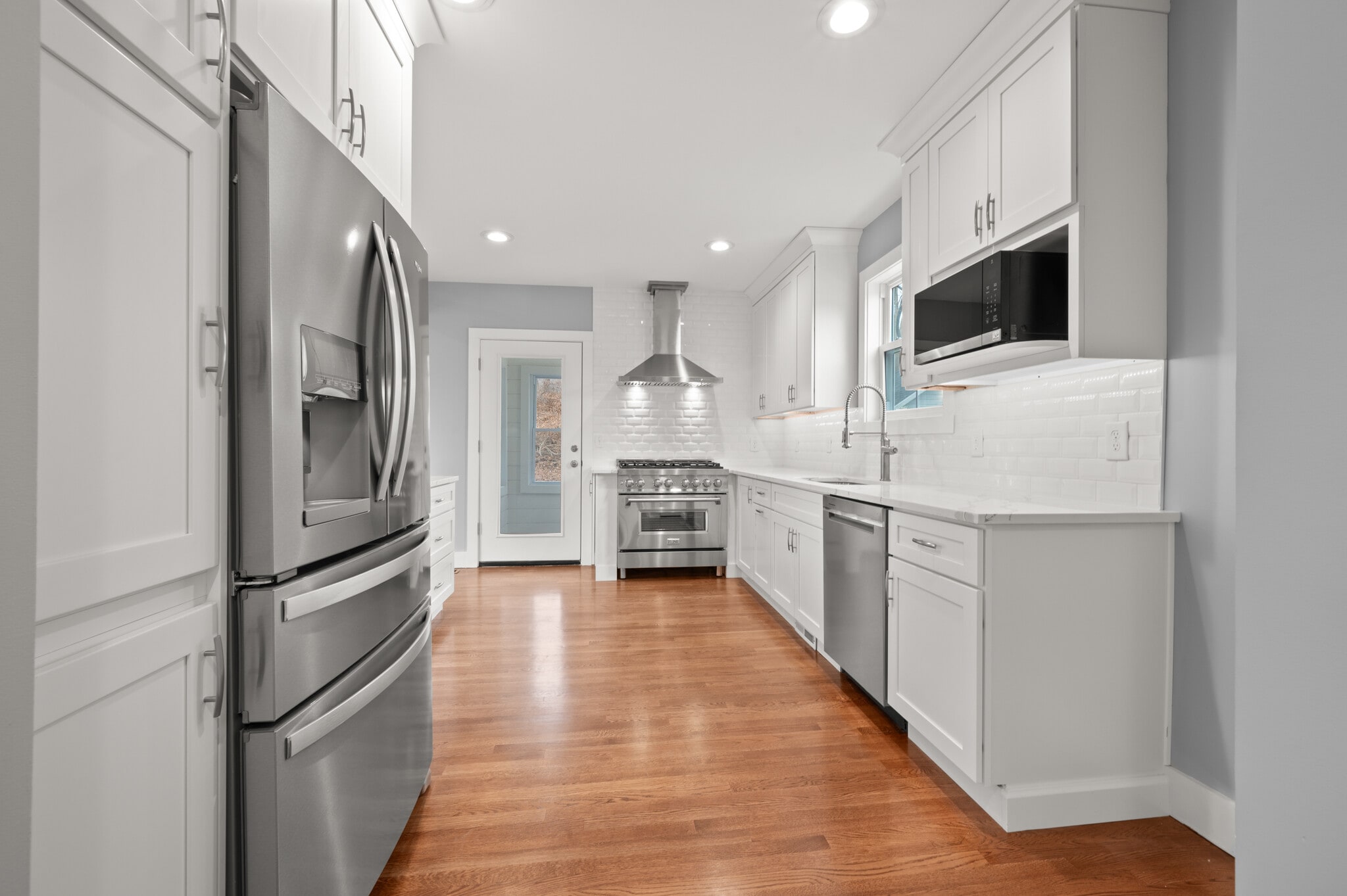 Kitchen - 16 West Rd