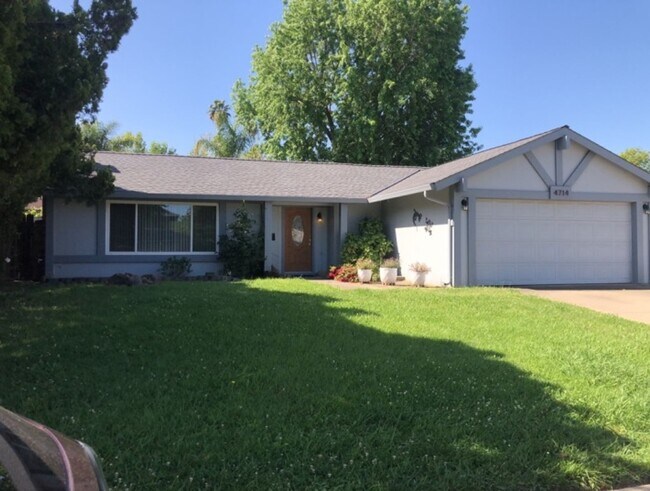 Primary Photo - Nice home in Fair Oaks neighborhood