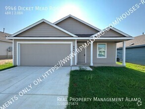 Building Photo - *COMING SOON* 4 Bedroom / 2 Bath Home w/ C...