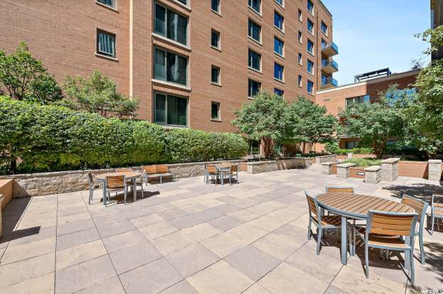 Building Photo - 55 W S Temple