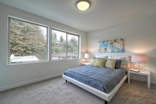 Building Photo - 2311A 48th Ave SW