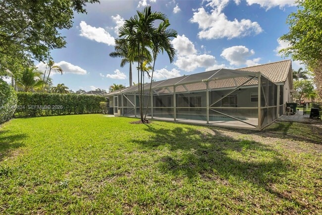 Building Photo - 10425 NW 48th Manor