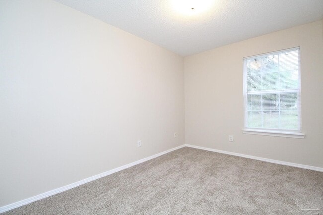 Building Photo - 3740 Frontera Cir