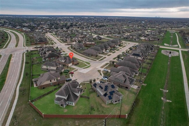Building Photo - 3511 Christopher Dr