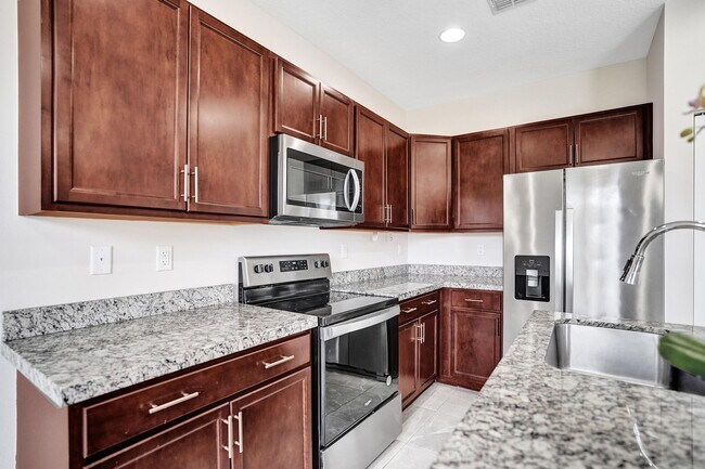 Building Photo - 4926 NW 48th Terrace