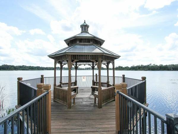 Gazebo over Lake Shadow - 2505 Shadow View Cir