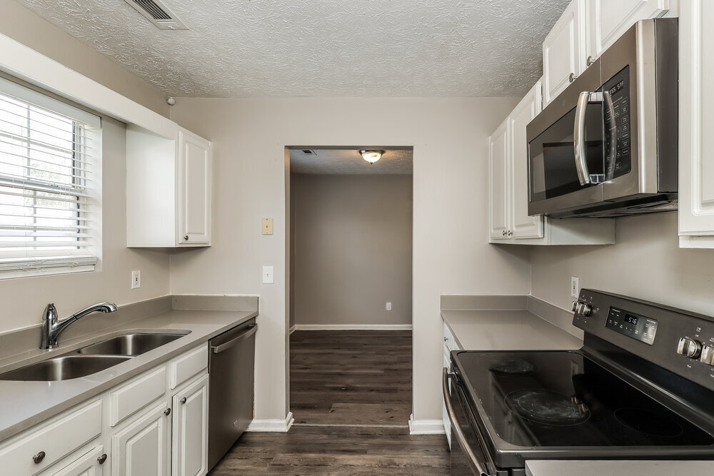 Building Photo - 39 Fairview Dr