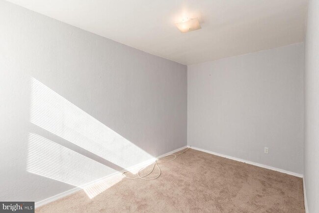 Building Photo - 3121 Agate St