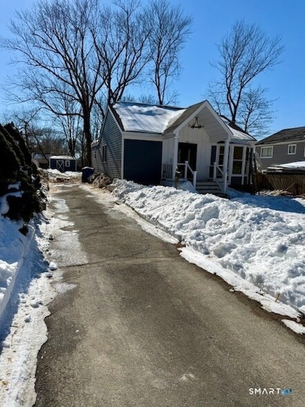 Building Photo - 20 Lemay St