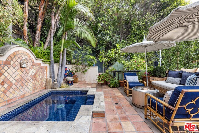 Building Photo - 175 W Channel Rd