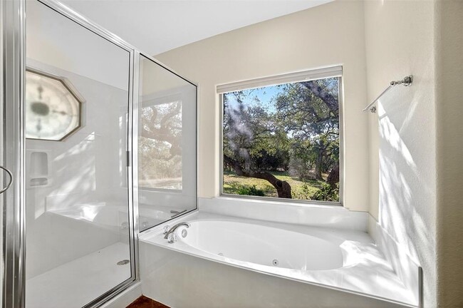 Building Photo - 116 Grey Fox Ln