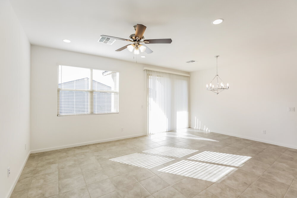 Building Photo - 6751 W Pedro Ln