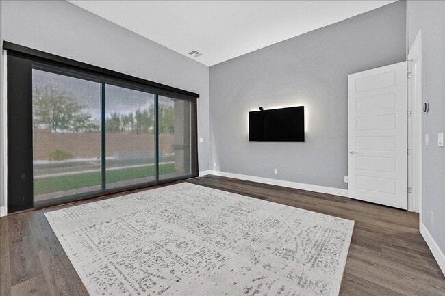 Building Photo - Summerlin West Single-Story 4 Bedroom 4.5 Bathroom Home!