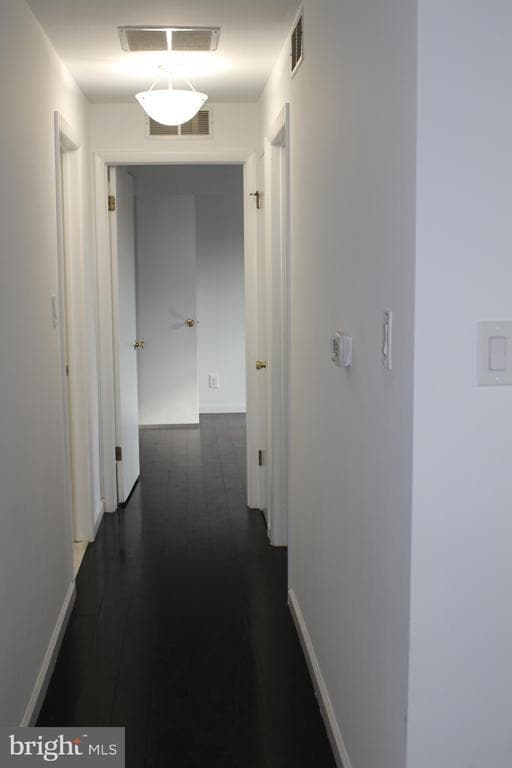 Building Photo - 2614C Auburn Ct