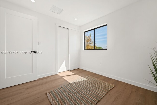 Building Photo - 722 NW 55th St
