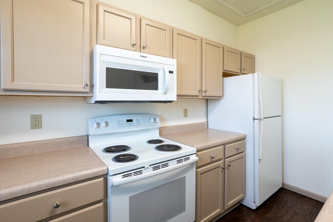 Building Photo - 3258 Wind River Cir