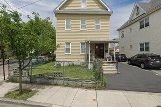 Building Photo - 66 Cottage St