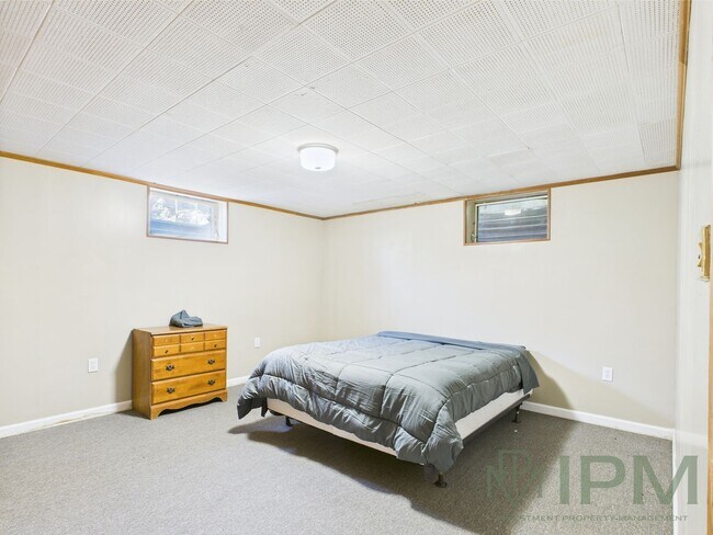Building Photo - 307 N Fayette St