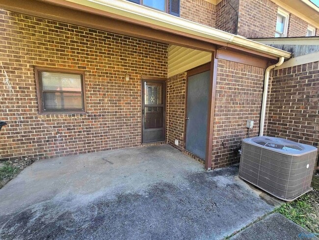 Building Photo - 11539 Jade Ln SE