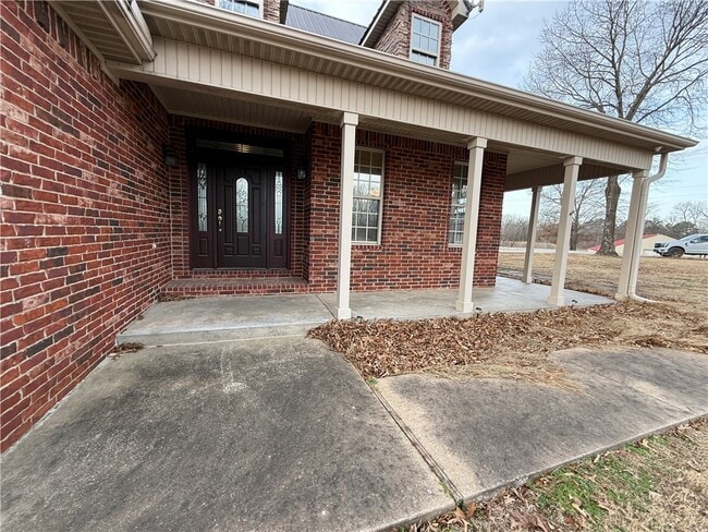 Building Photo - 4600 S Old Wire Rd