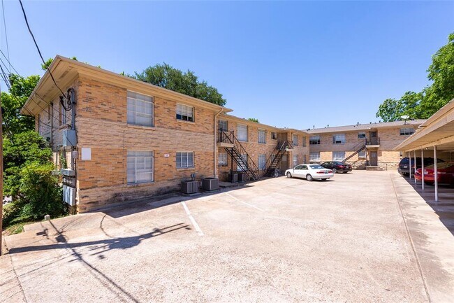 Building Photo - 3309 Grooms St