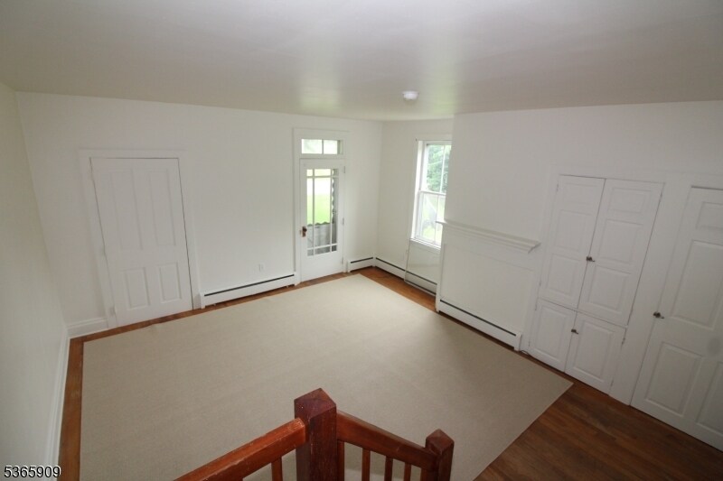 Building Photo - 471 Milford Warren Glen Rd