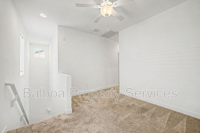 Building Photo - 5532 S Dillon Cir