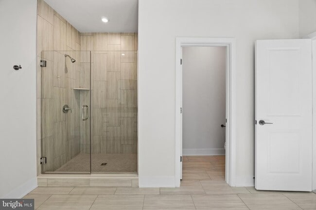 Building Photo - 104 Alabaster Ln