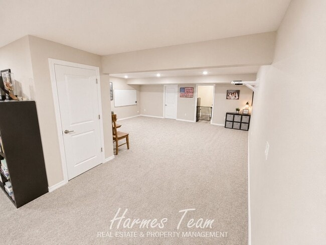 Building Photo - 11017 Coastal Hls Ln