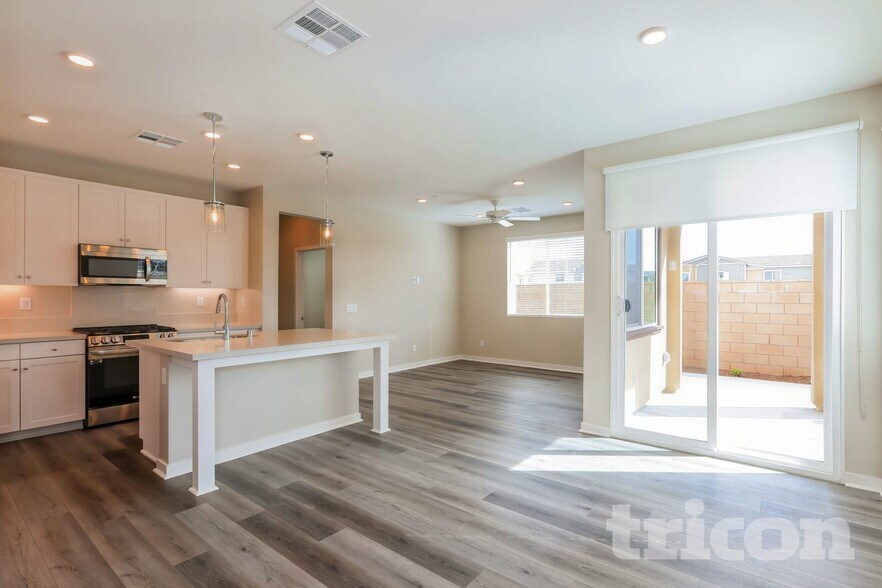 Building Photo - 31536 Willowood Way