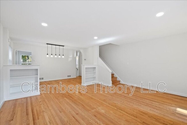 Building Photo - 4411 Harrison St NW