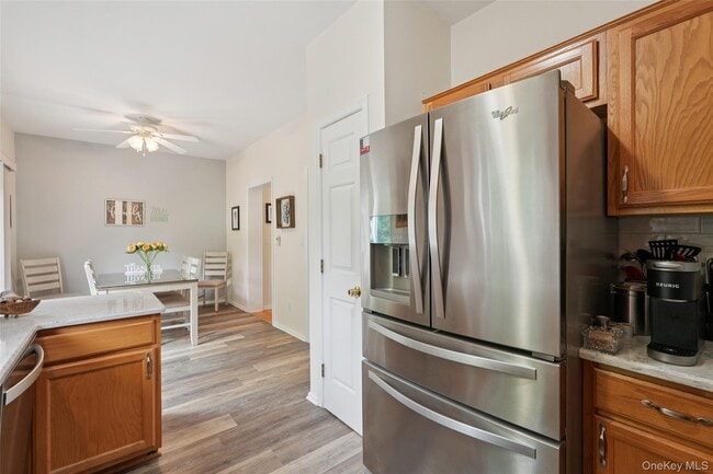 Building Photo - 4 Cliffside Ct