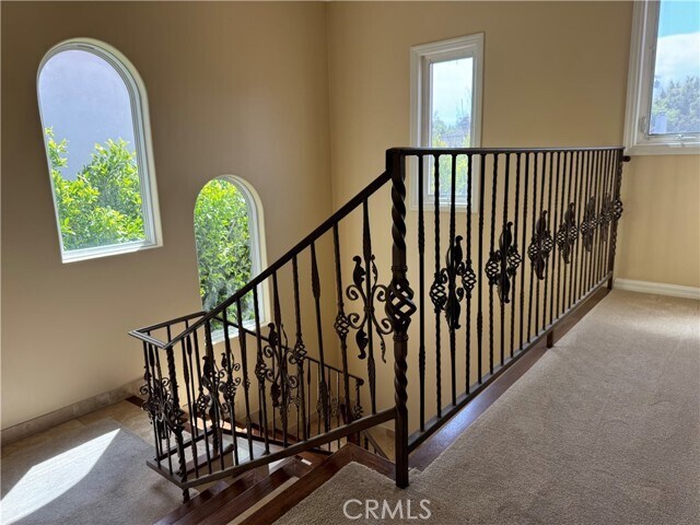 Building Photo - 458 S Clark Dr
