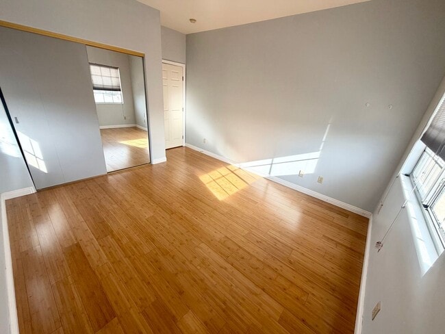 Building Photo - Spacious Modern Home with EV Charger, Solar & Gated 3-Car Garage