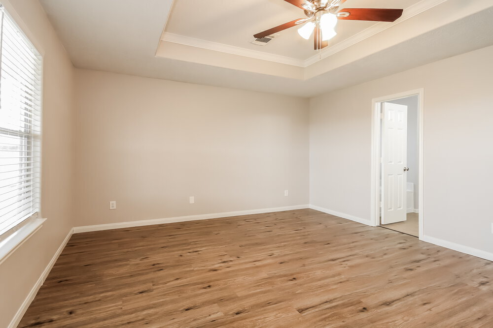 Building Photo - 21619 Kingston Terrace Ln
