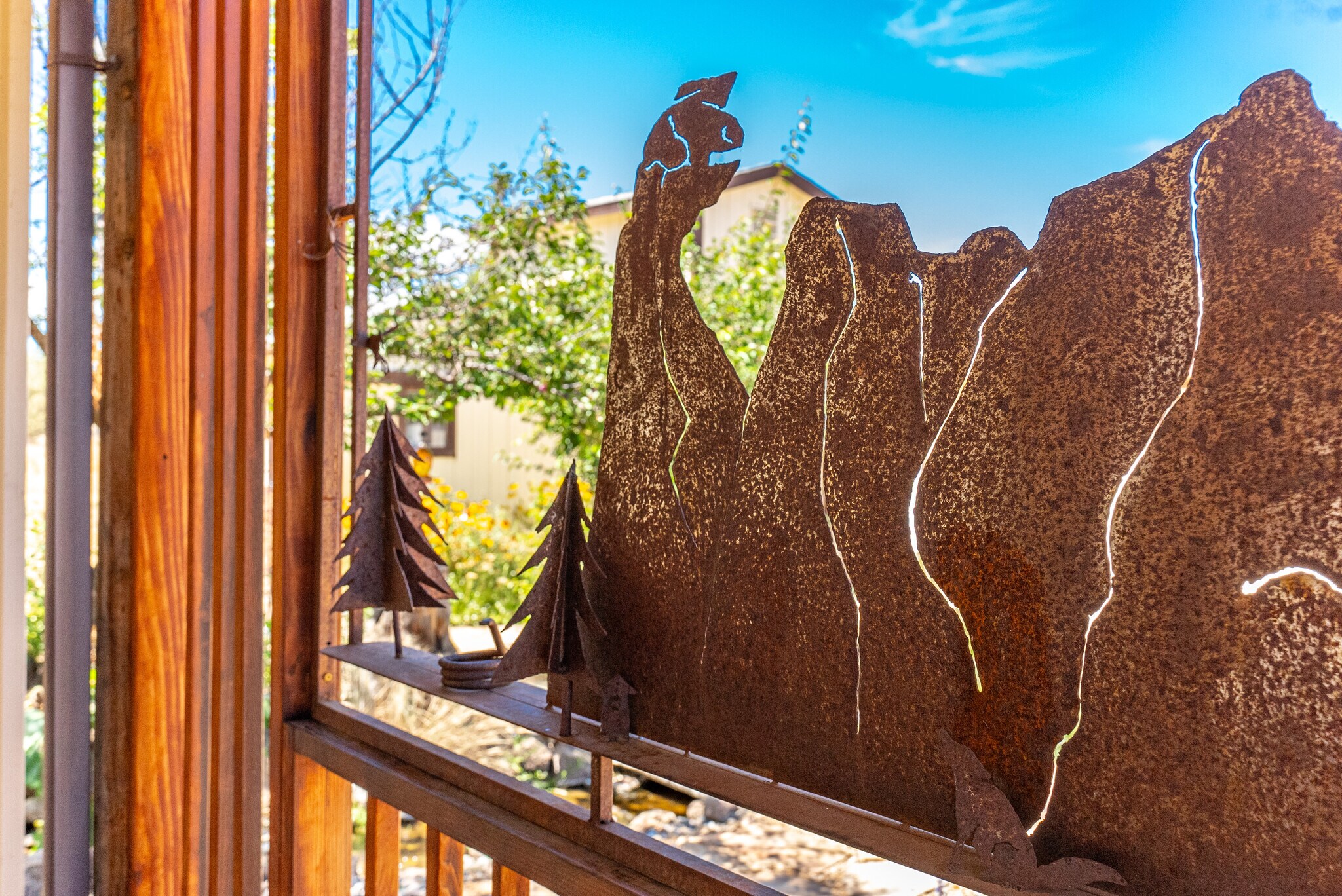 Building Photo - 4455 NE Vaughn Ave